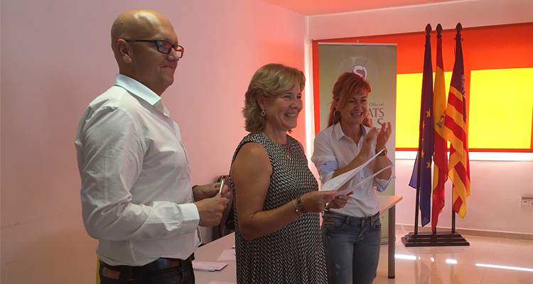  Acto de reconocimiento del voluntariado de Graduados Sociales de Ibiza en la Oficina jurídica laboral y presentación de la Fundación en las pitiusas.