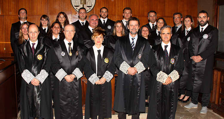 Setze nous Graduats Socials juren al Tribunal Superior de Justícia de les Illes Balears en un acte solemne